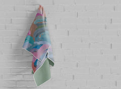 yogat eco-friendly microfiber workout towel – quick-drying, ultra-absorbent, perfect for the gym, studio, or on the go.