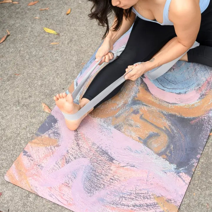 Practice with confidence on yogat’s eco-friendly yoga mat—PVC and phthalate-free, with an extra-grip microfiber surface ideal for hot yoga. Lightweight, travel-ready, and designed in Australia with artistic flair.
